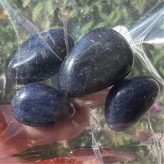 Blue Adventurine - Grounding & Inner Strength Crystal Pack