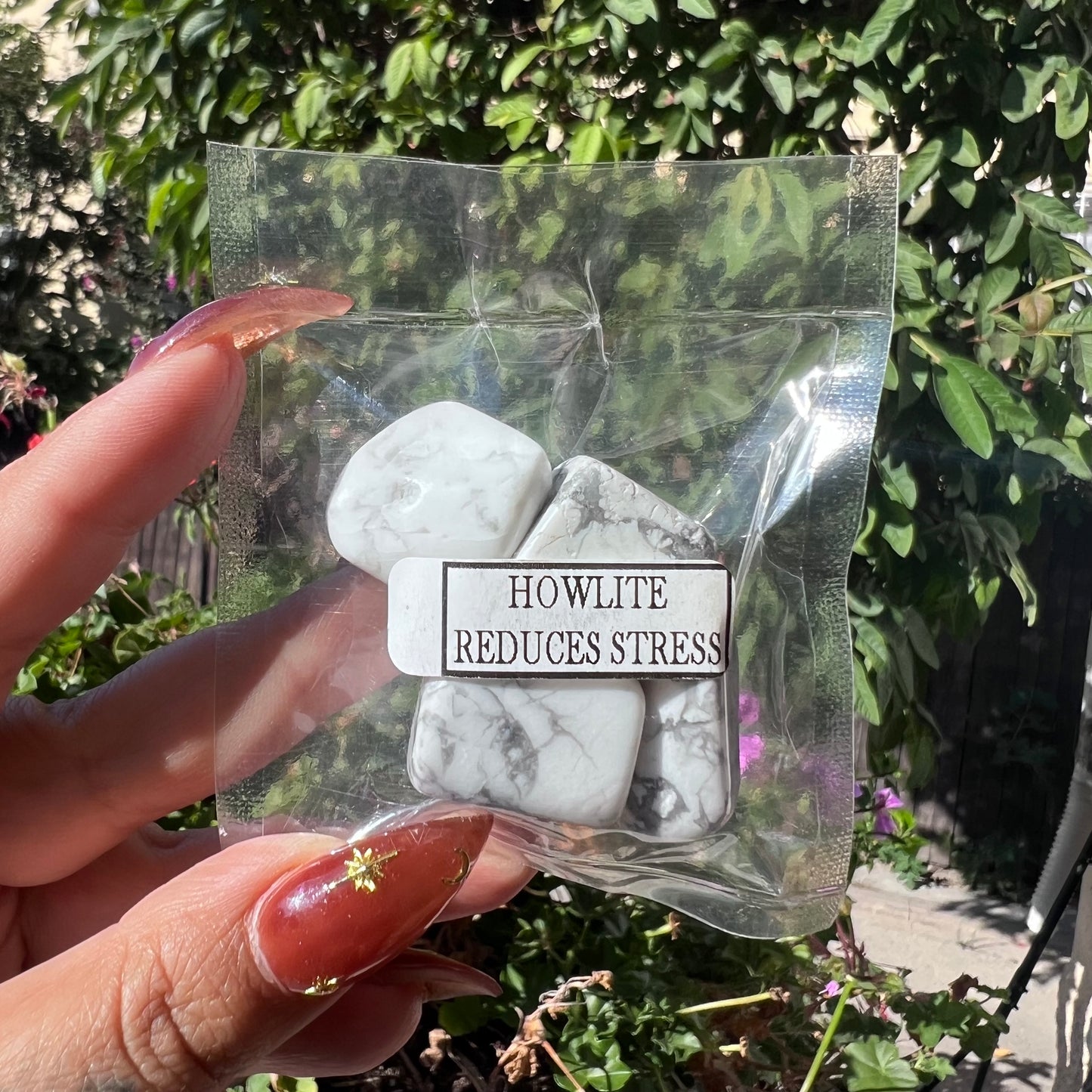 Howlite - Reduces Stress Crystal Pack